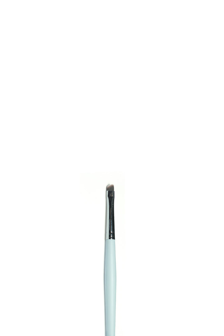 No. 18 Microblader Brush